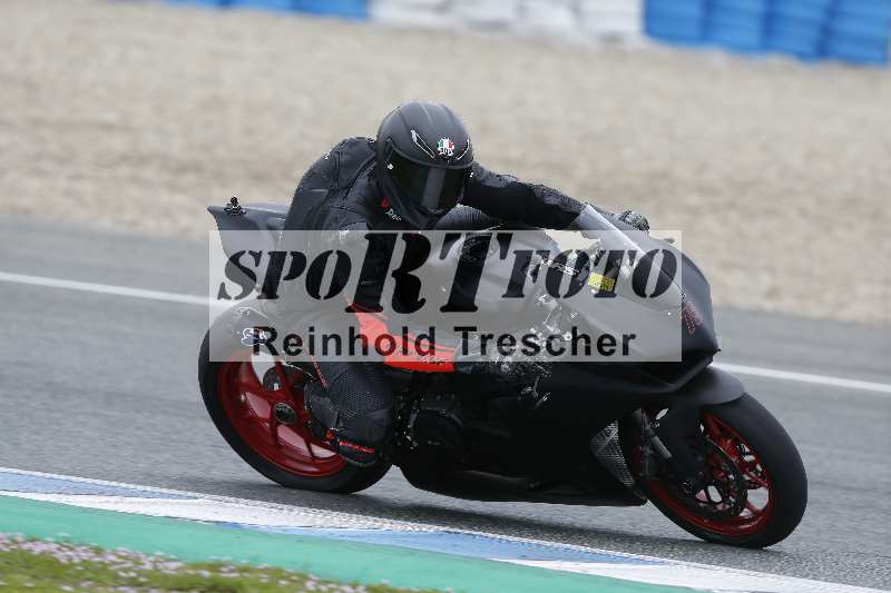 Archiv-2025/02 28.-31.01.2025 Moto Center Thun Jerez/gruen-green/79